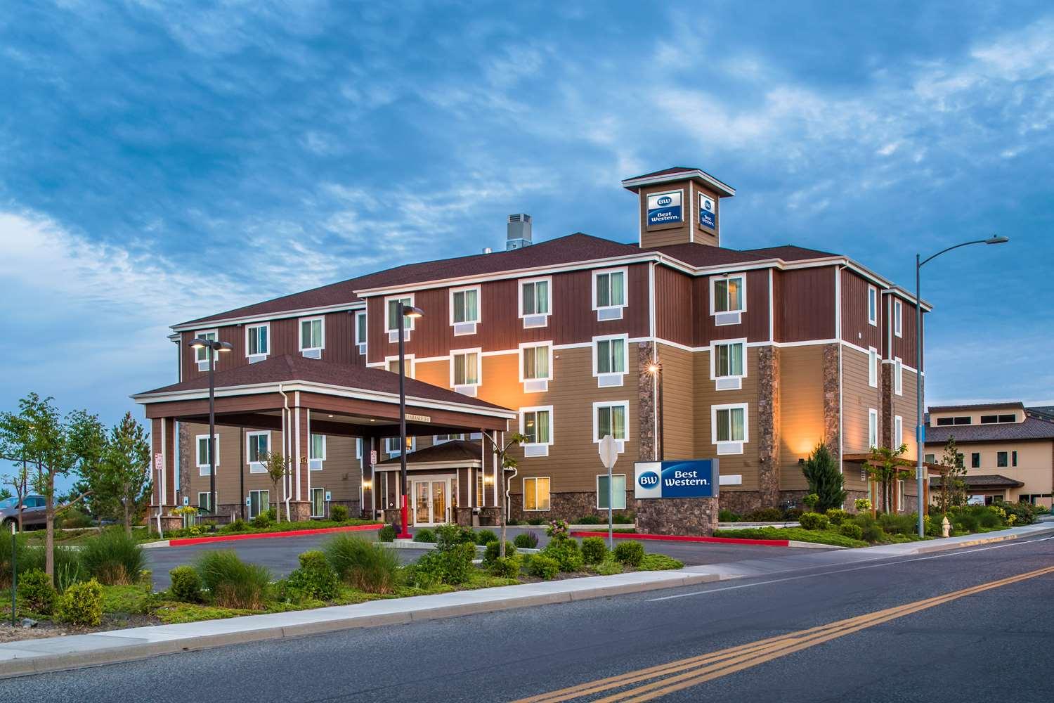 Best Western Kennewick Tri-Cities Center Exterior photo