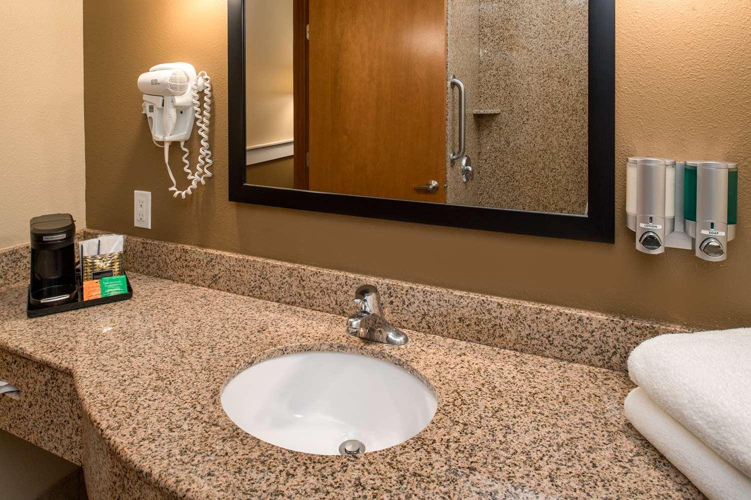 Best Western Kennewick Tri-Cities Center Exterior photo